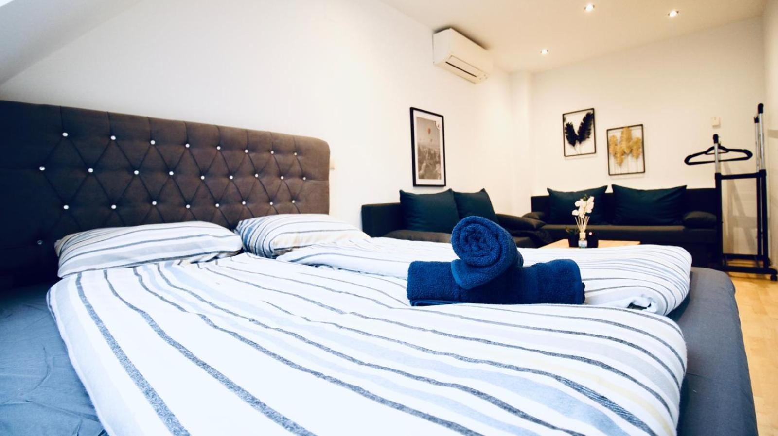 6 Min To Amusement Park - Economy Rooms In Shared Apartment 维也纳 外观 照片