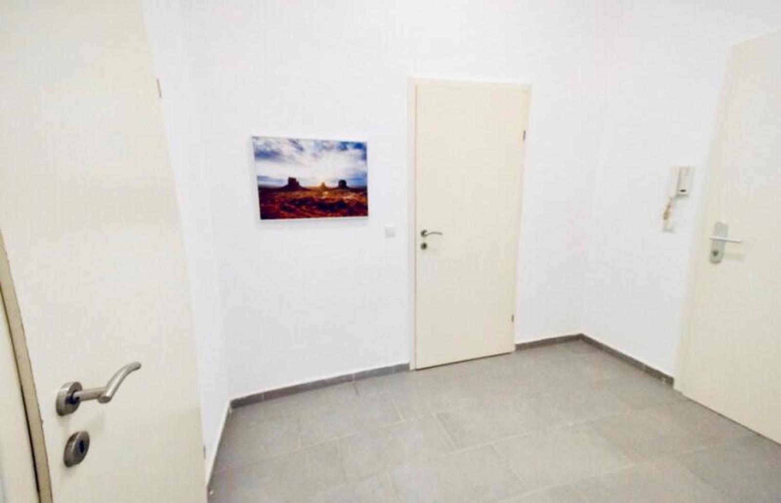 6 Min To Amusement Park - Economy Rooms In Shared Apartment 维也纳 外观 照片