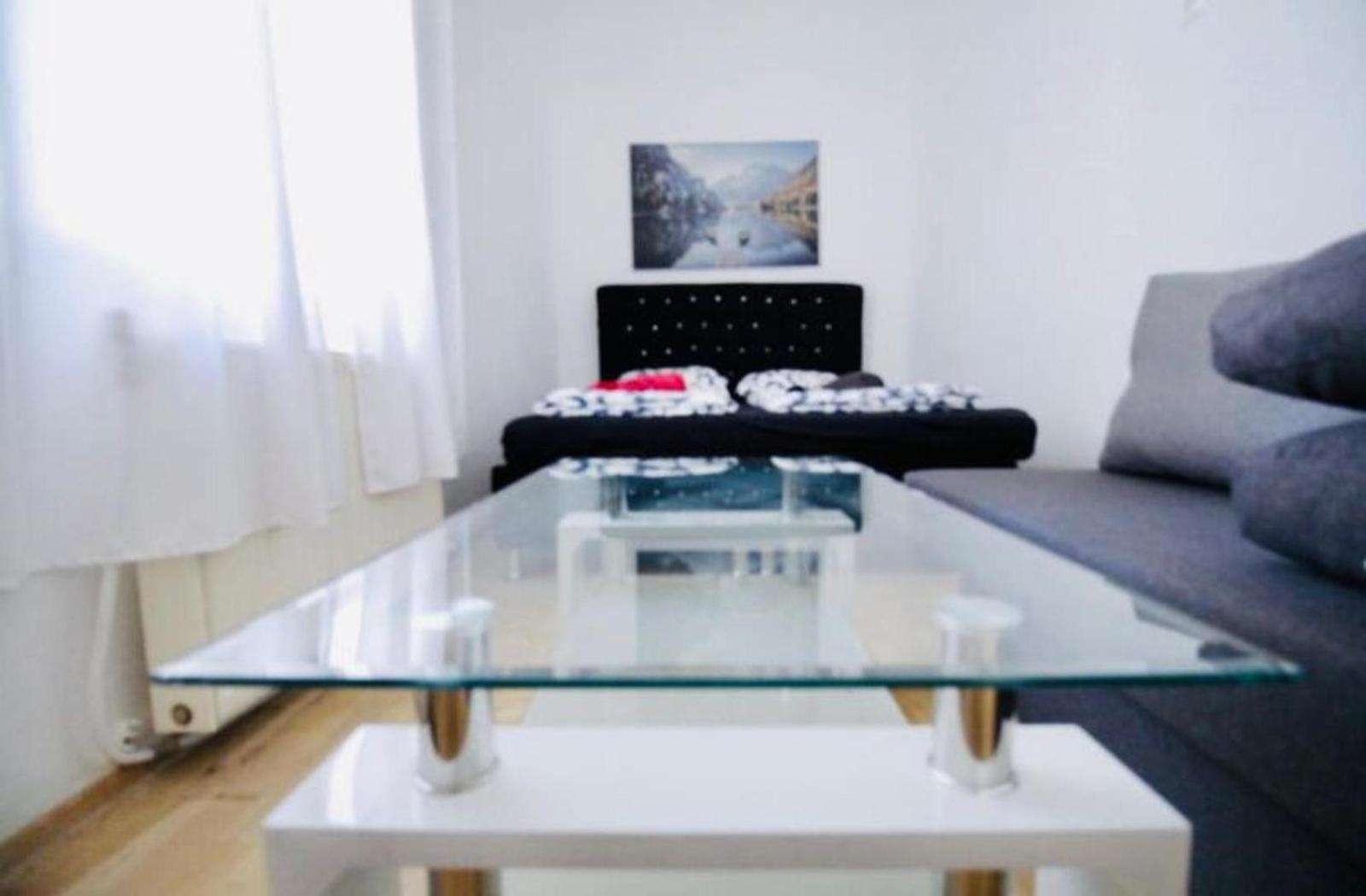 6 Min To Amusement Park - Economy Rooms In Shared Apartment 维也纳 外观 照片
